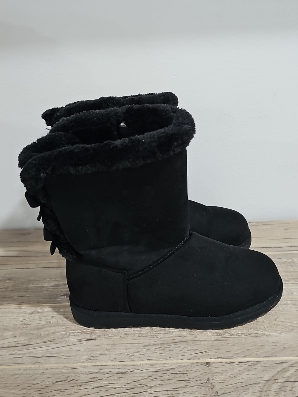Jessica Cline Womens Black Suede Boots Size 8 W